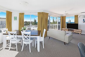 Beachside Resort - Kawana Waters