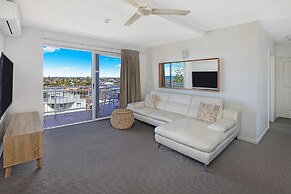 Beachside Resort - Kawana Waters