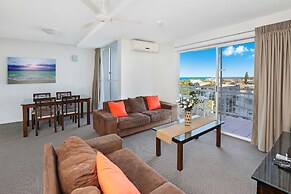 Beachside Resort - Kawana Waters