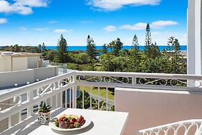 Beachside Resort - Kawana Waters