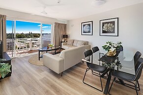 Beachside Resort - Kawana Waters