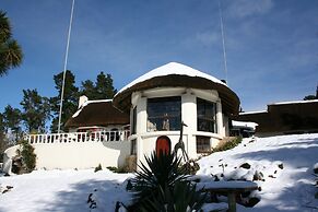 Thatchings Guest House