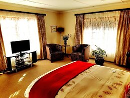 Thatchings Guest House