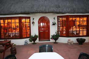 Thatchings Guest House