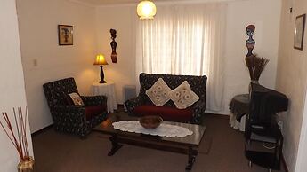 Thatchings Guest House