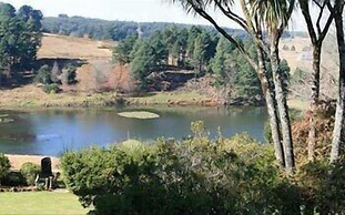 Thatchings Guest House