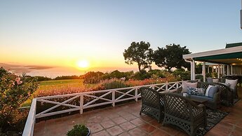 Hilltop Boutique Hotel