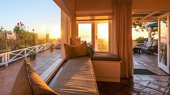 Hilltop Boutique Hotel