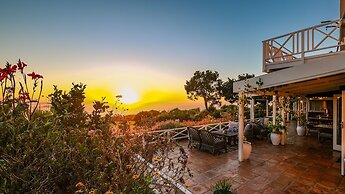 Hilltop Boutique Hotel