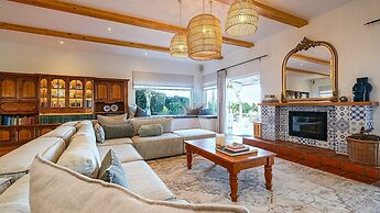 Hilltop Boutique Hotel