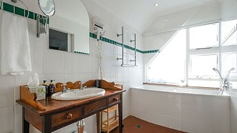 Hilltop Boutique Hotel