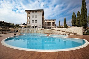 Villa Luisa Resort & Luxury Apartments