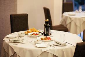 Villa Luisa Resort & Luxury Apartments