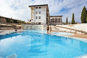 Villa Luisa Resort & Luxury Apartments