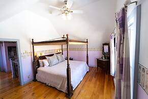 The Maple Inn B&B