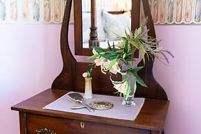 The Maple Inn B&B