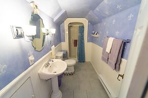 The Maple Inn B&B
