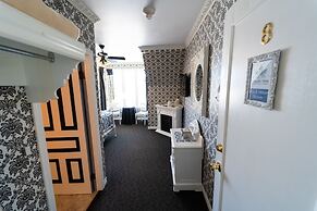 The Maple Inn B&B