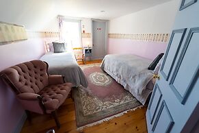 The Maple Inn B&B