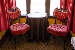 The Maple Inn B&B