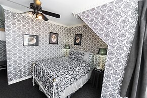 The Maple Inn B&B