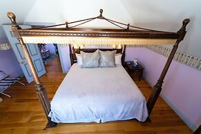 The Maple Inn B&B