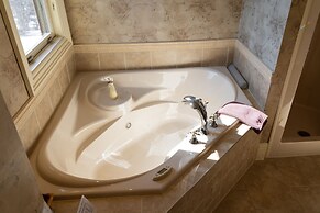 The Maple Inn B&B