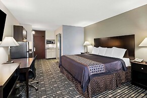 SureStay Plus Hotel by Best Western Lubbock Medical Center