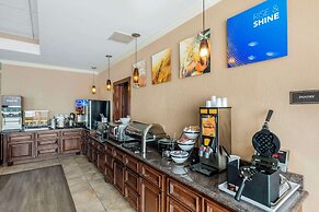 Comfort Inn & Suites Fort Worth - Fossil Creek