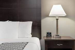 La Quinta Inn & Suites by Wyndham Houston Energy Corridor