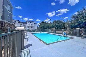 La Quinta Inn & Suites by Wyndham Houston Energy Corridor