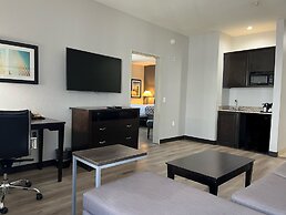 La Quinta Inn & Suites by Wyndham Houston Energy Corridor