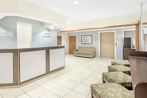 Microtel Inn & Suites by Wyndham San Angelo