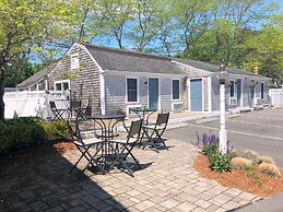 Craigville Beach Inn