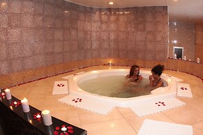 Inter Luxury Hotel