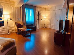 Inter Luxury Hotel