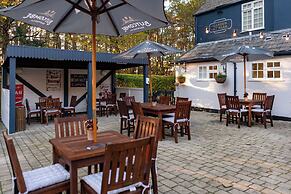 The Avon Causeway Hotel