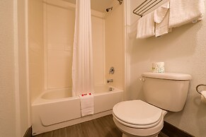 Newport Inn By OYO - Hwy 101