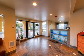 Newport Inn By OYO - Hwy 101