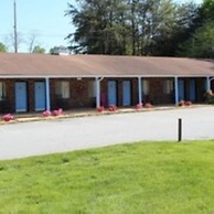 Colonial Inn Franklin