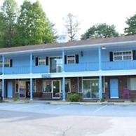 Colonial Inn Franklin