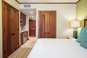 Koloa Landing Resort at Poipu, Autograph Collection