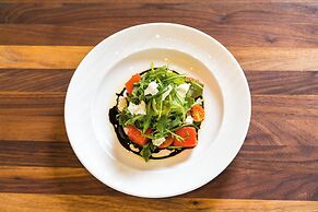 Koloa Landing Resort at Poipu, Autograph Collection