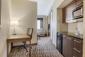 Best Western Plus Bridgewater Hotel & Convention Centre