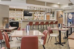 Best Western Plus Bridgewater Hotel & Convention Centre