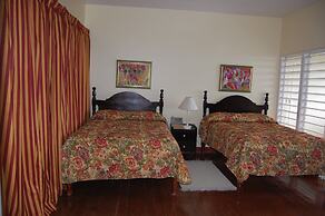 Inn at Shaw Park Gardens & Waterfalls