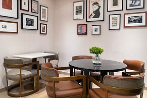 Courtyard by Marriott New York Manhattan/SoHo