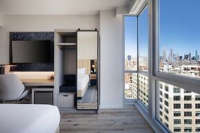 Courtyard by Marriott New York Manhattan/SoHo