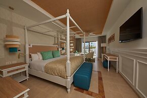 Bahia Principe Luxury Esmeralda - All Inclusive - Newly Renovated