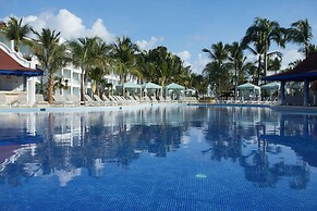 Bahia Principe Luxury Esmeralda - All Inclusive - Newly Renovated